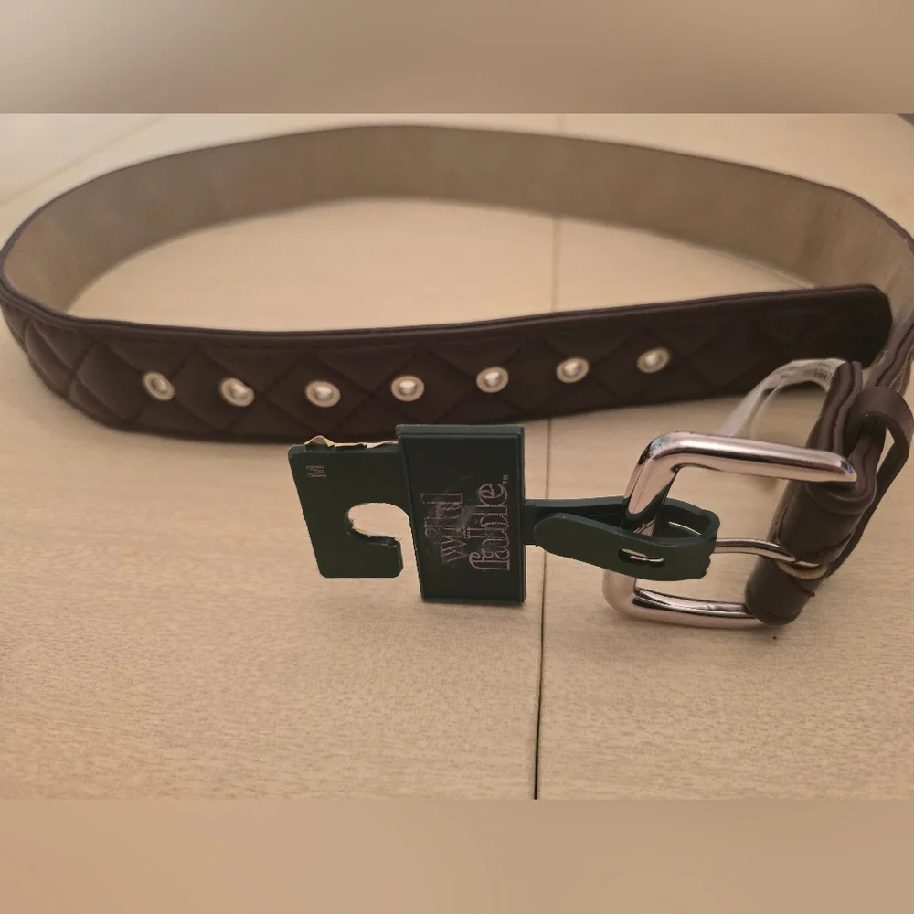 Wild Fable Men's Soft Quilted Brown Leather Belt, Brand New, Size Medium - Picture 2 of 6